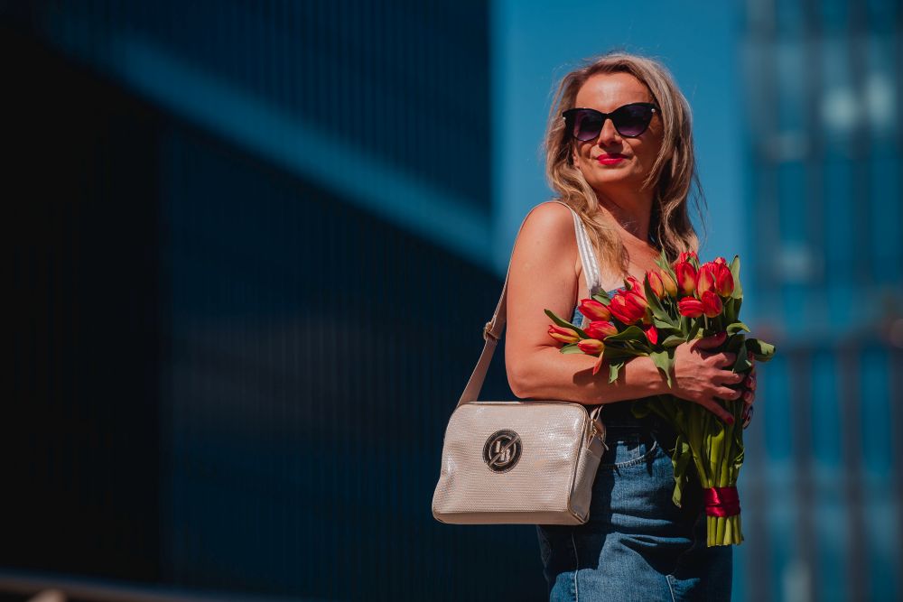 Modna listonoszka